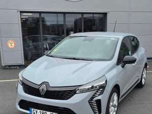 Location voiture citadine type Clio